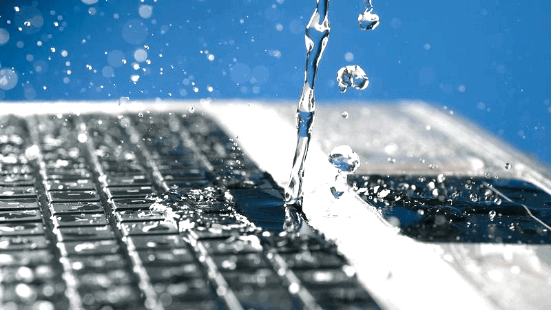 macbook water damage repair in dubai